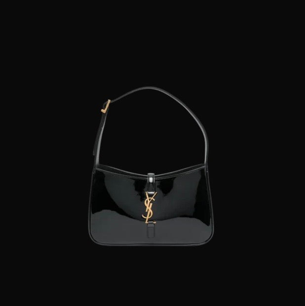 Saint Laurent Le 5 à 7 Hobo Bag
